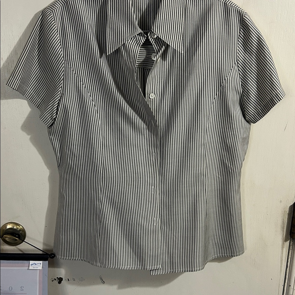 Henri Bendel Black and White Striped Women's Top and short set